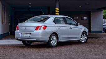 Peugeot 301 1.2 PureTech Allure - 4