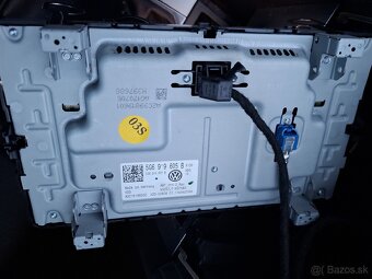 displej autorádia Passat B8 - 4