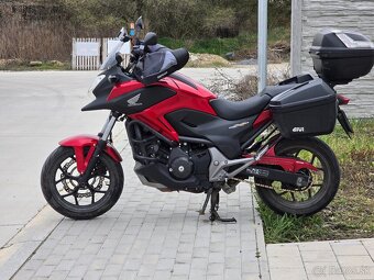 Honda NC750X DCT - 4