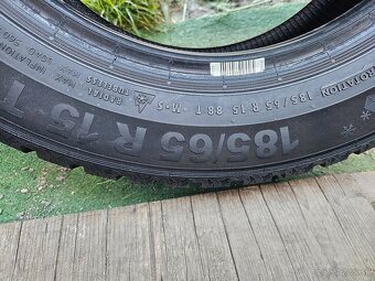 Zimné pneu Semperit Speed-Grip 5- 185/65 r15 - 4