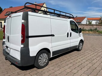 Opel Vivaro 2.0 CDTI 84kw 2011 naj. 182400km - 4