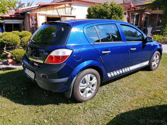 Opel Astra H 1.4 16V - 4