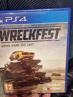 PS4 blue ray FIFA,assasins creed, wreckfest - 4