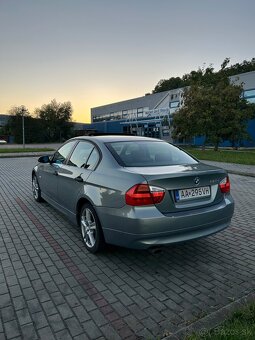 BMW E90 320d 120kw - 4