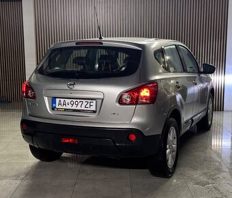 Nissan Qashqai 2.0 dCi 4x4 Automat/Vysoká výbava - 4