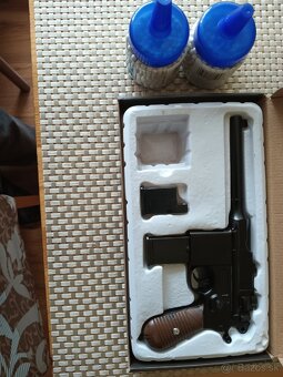 Airsoftova pištoľ C92 - 4