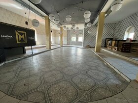 Predám/prenajmem polyfunkčnú budovu v centre Tvrdošína - 4