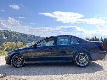BMW e39 535i manual. - 4