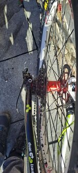Predám celoodpružený bicykel CUBE - 4