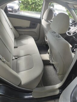 Kia Cerato 2006 1,6 turbodiesel - 4