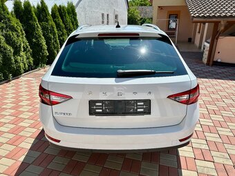 Škoda Superb III Combi 2.0 TDI 110kw Dsg Led Virtual - 4