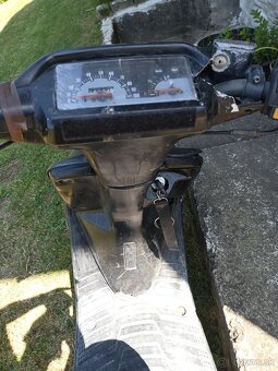 Yamaha MBK Booster - 4