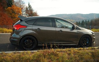 FORD FOCUS RS 80 000KM - 4