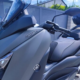 Yamaha x Max 400 - 4