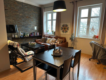 Predaj nadčasového 2-izbového bytu po kompletnej rekonštru - 4