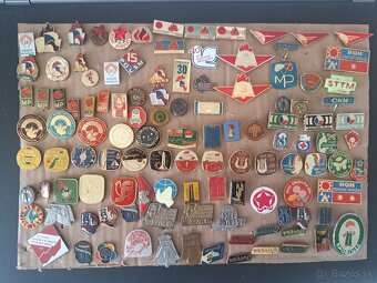 Predám odznaky 2 - 4