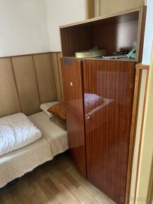 Starý retro nábytok - 4