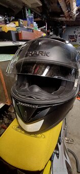 Prilba SHARK 9000 - 4