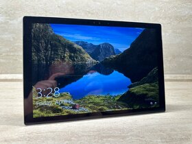 Microsoft Surface Pro 4 - 12.3"- i5 - 8GB - 256GB SSD - 4