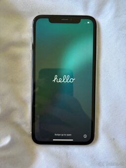 iPhone 11 - 4