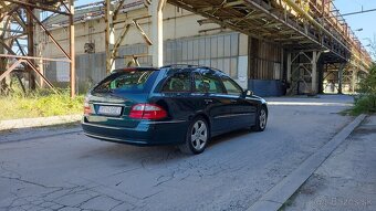 Mercedes E500 - 4