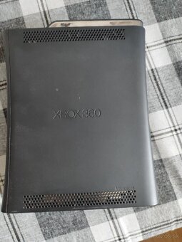 Predám Xbox 360 aj s hramy - 4