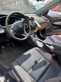 Honda Civic 1.4 - 4