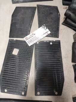 PODLAHOVE GUMY,Zetor ,CRYSTAL - 4