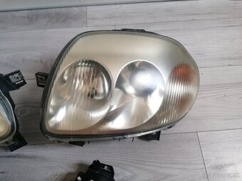 Renault Clio Predné a Zadné svetlá - 4