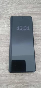 Samsung Fold 3 - 4
