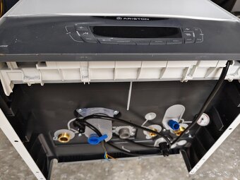 ARISTON CLAS ONE, kondenzační 30kW TUV - 4