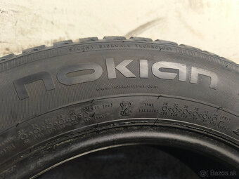 215/60 R16 Zimné pneumatiky Nokian WR D4 2 kusy - 4