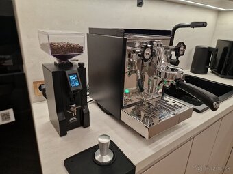 Astoria Loft Coffee Machine - 4