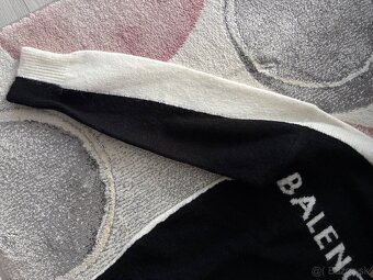 sveter Balenciaga - 4
