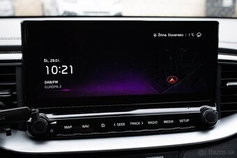 Kia Ceed SW 1.5 TGDi Silver, 1. Majiteľ, Navi,Kamera,Connect - 4