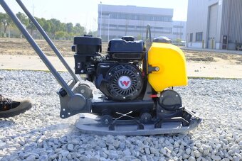 Vibrační deska Wacker Neuson BPS2050Gw - 4