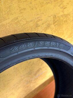 245/35 R18 - 4
