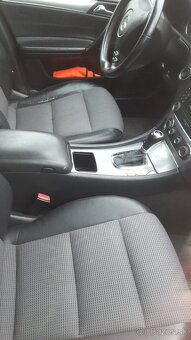 Mercedes Benz C220 r.v.2004 2999€ - 4