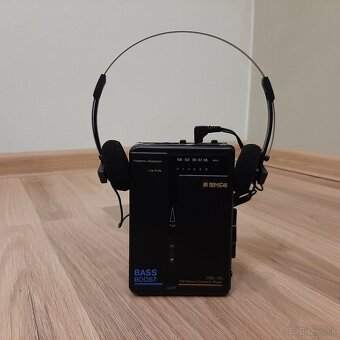 Radiomagnetofon-Walkman s radiom - 4