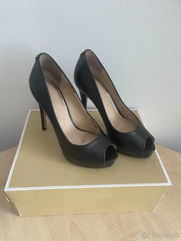 Guess kožené lodičky veľ. 36/ vd. 23,5cm - 4