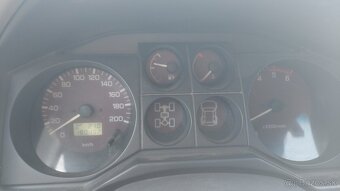 Mitsubishi Pajero 2002 2,5 TDi 73 kW - 4