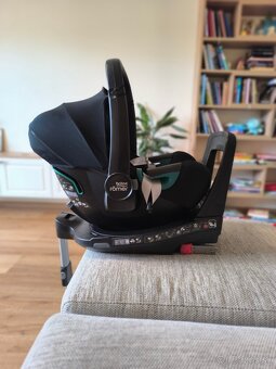 Vajíčko Britax Romer baby safe 3 i-size + isofix základňa - 4