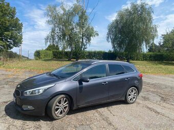 Kia ceed sw crdi 2013 - 4