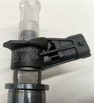 Original dieslove vstrekovace Renault 2.0 - 4