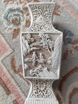 Váza s čínskym vzorom a popolník - 4