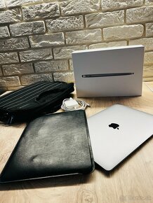 Predám Apple MacBook Air Retina 13, 2020 - Stav nového - 4