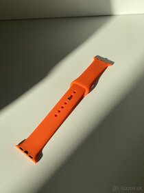 Predám silikónový náramok pre Apple Watch - 4