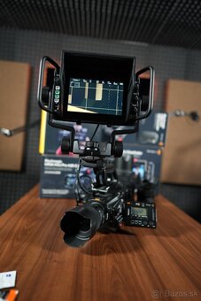 Profesionálna kamera Blackmagic + príslušestvo + objektívy - 4