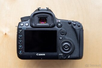 Canon 5D mark III - 4