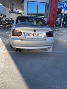 BMW e90 330i - 4